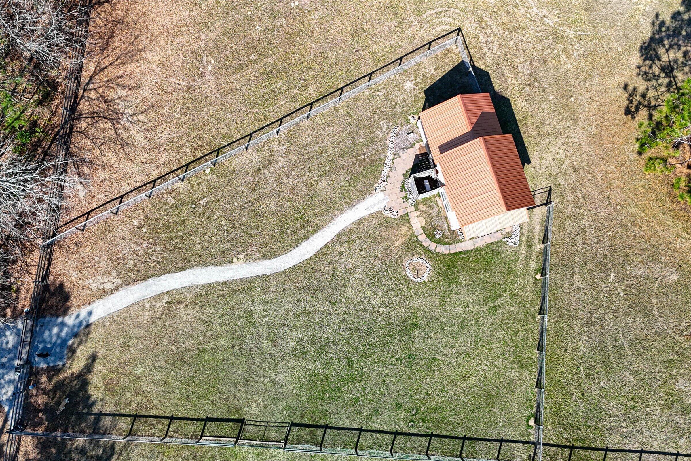 158 N Windsor Road