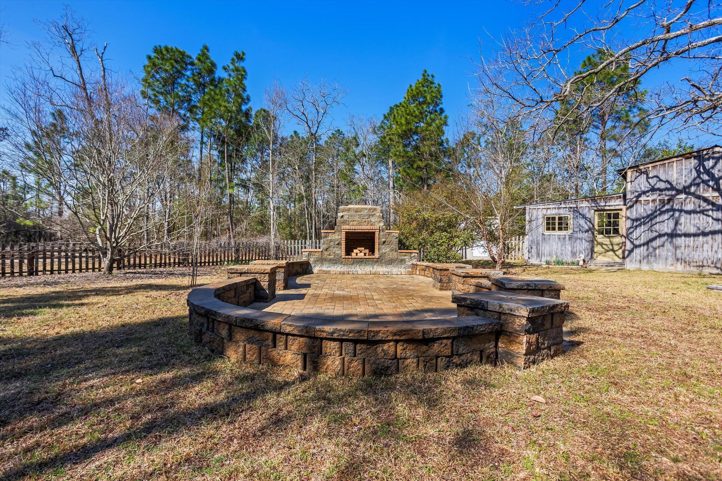 158 N Windsor Road
