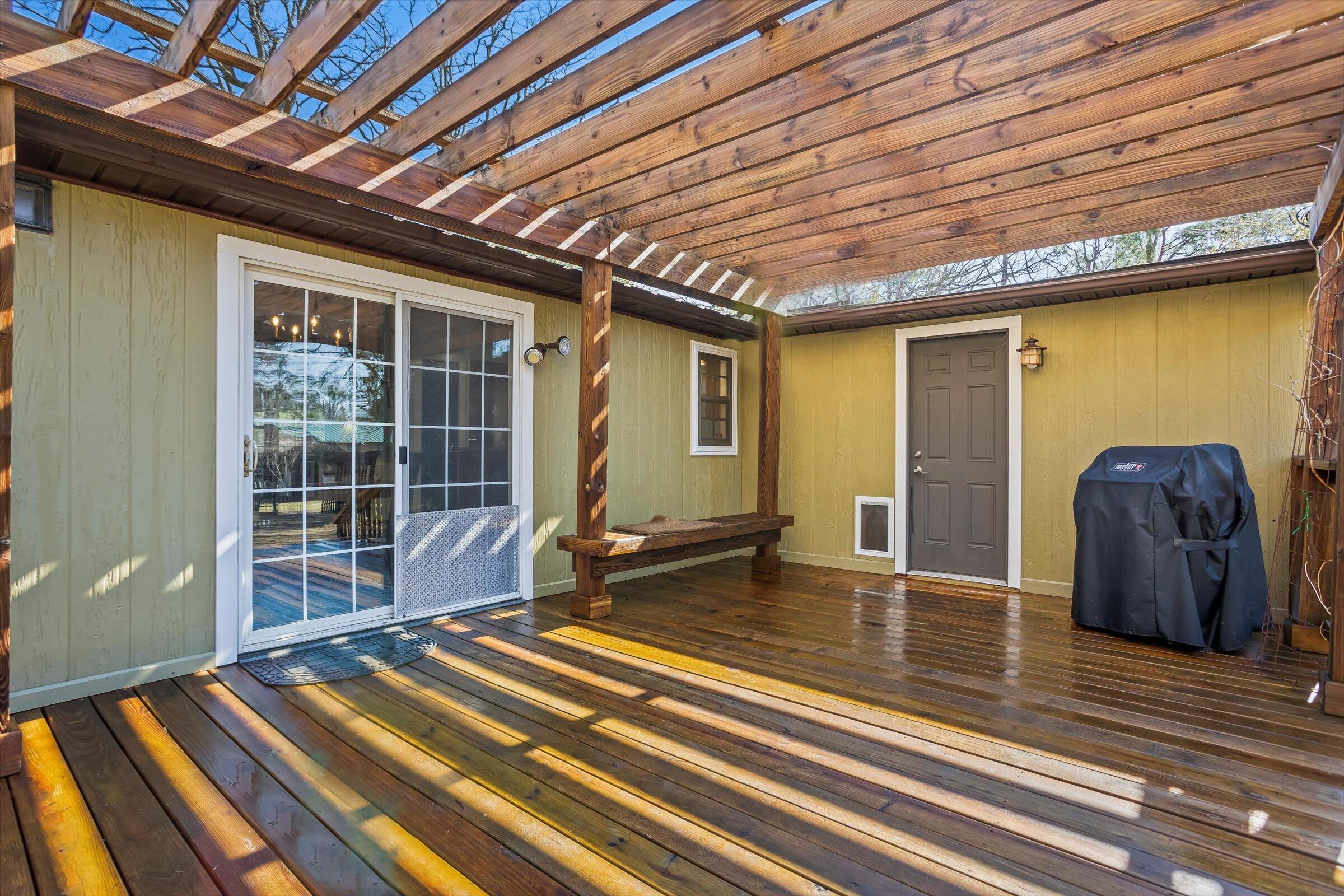 158 N Windsor Road