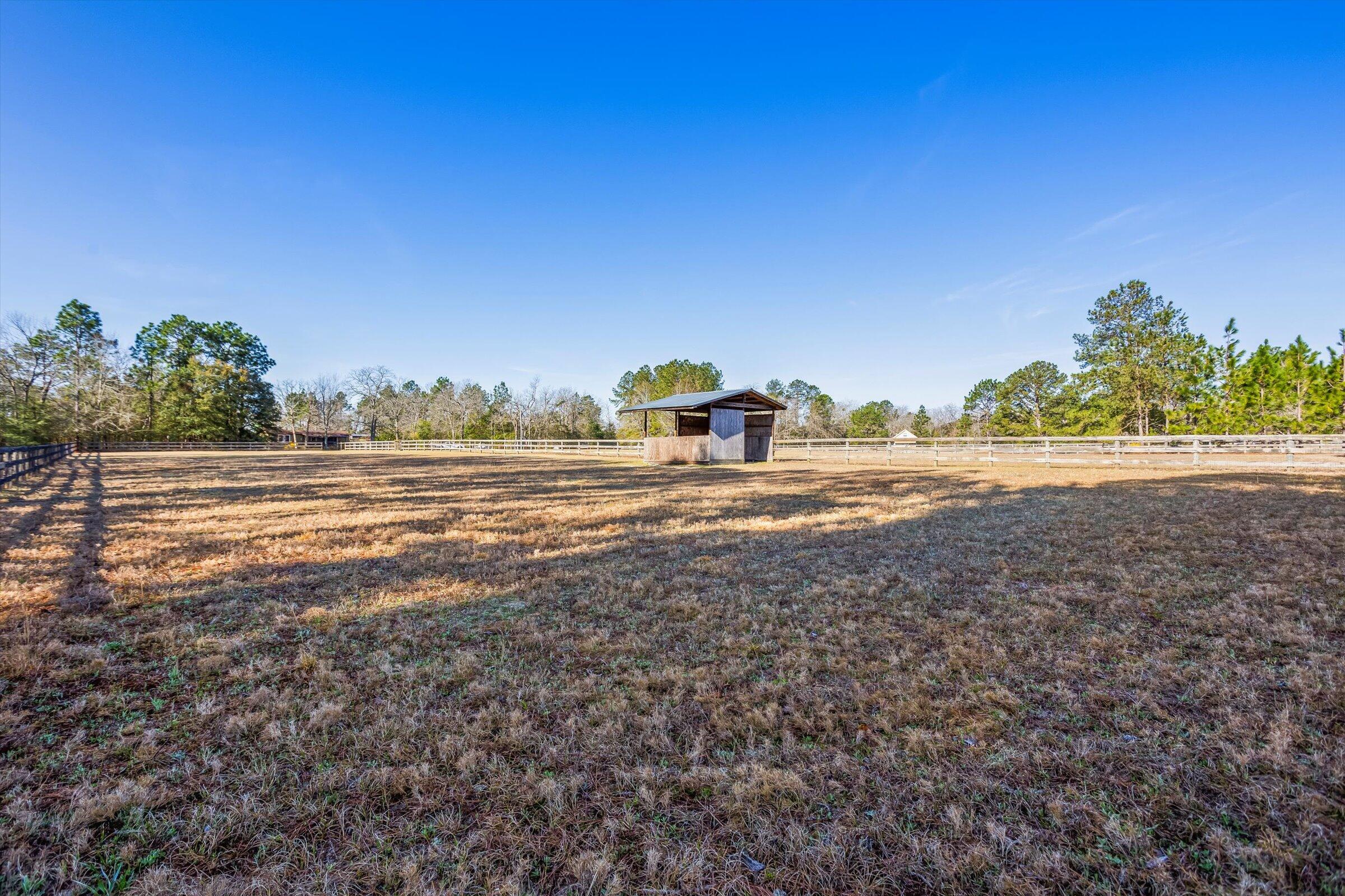 158 N Windsor Road
