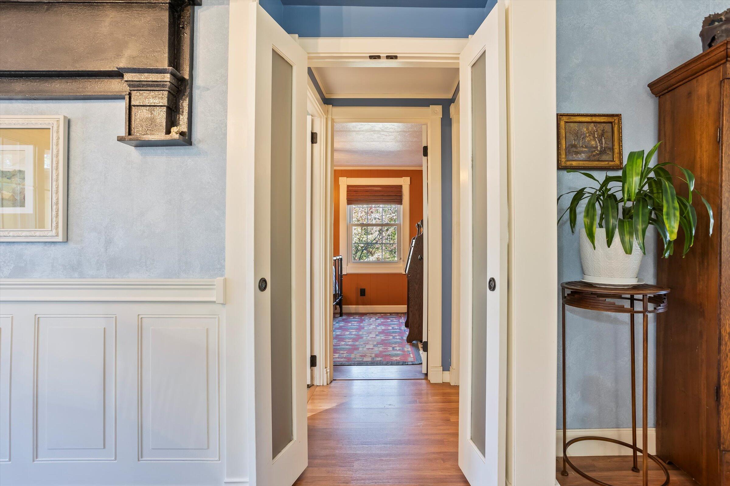 158 N Windsor Road