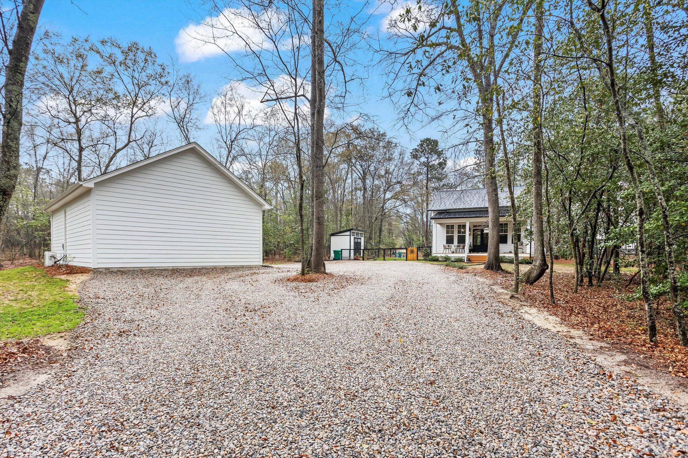 2186 Tally Ho Drive