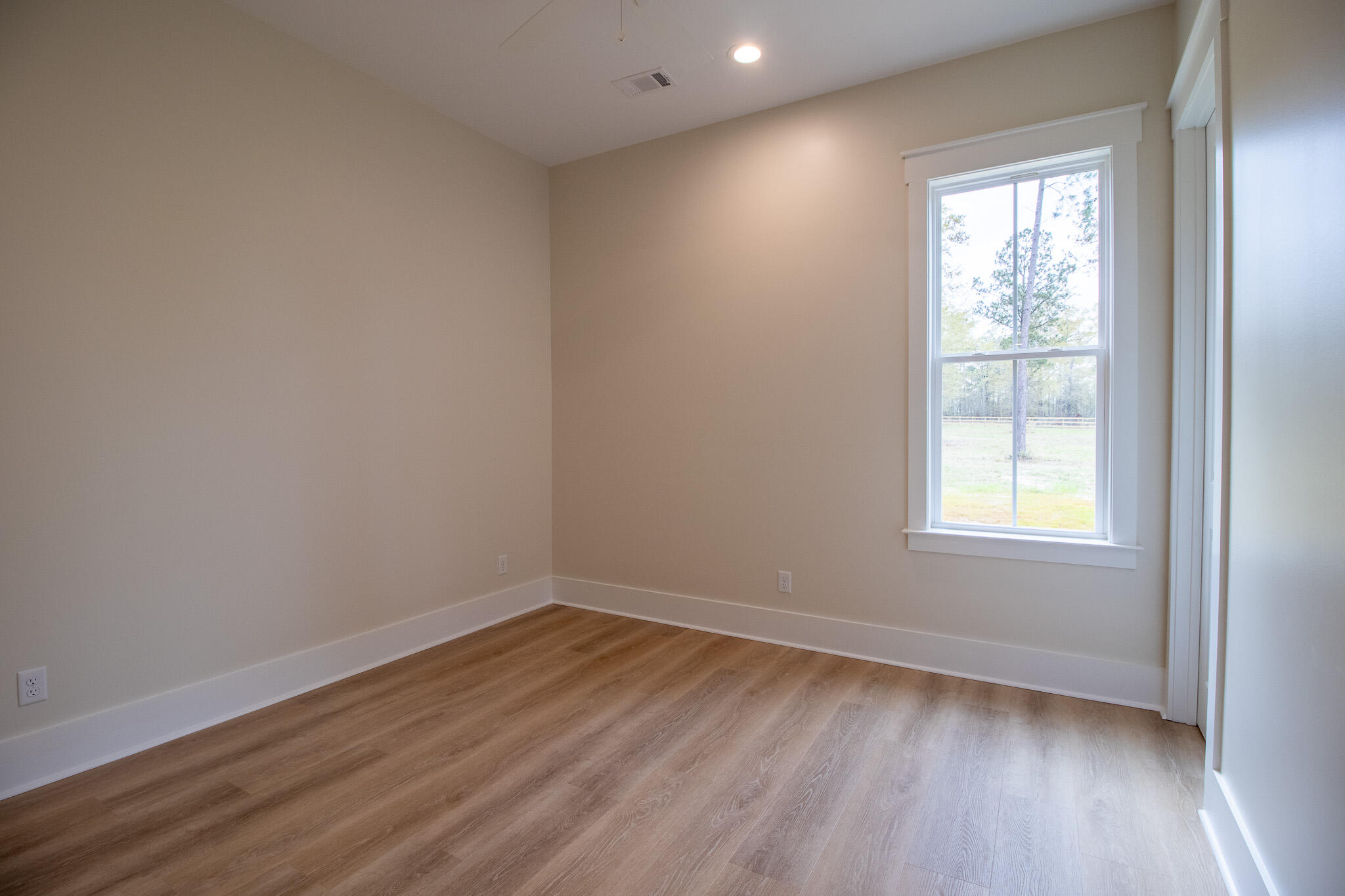 6270 Troup Manor