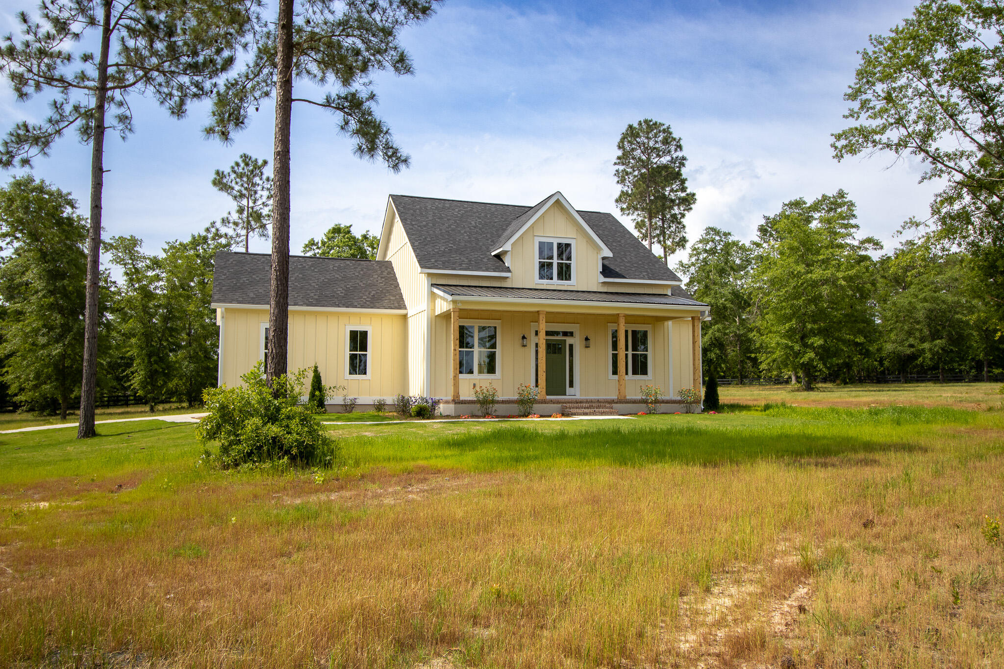 6270 Troup Manor