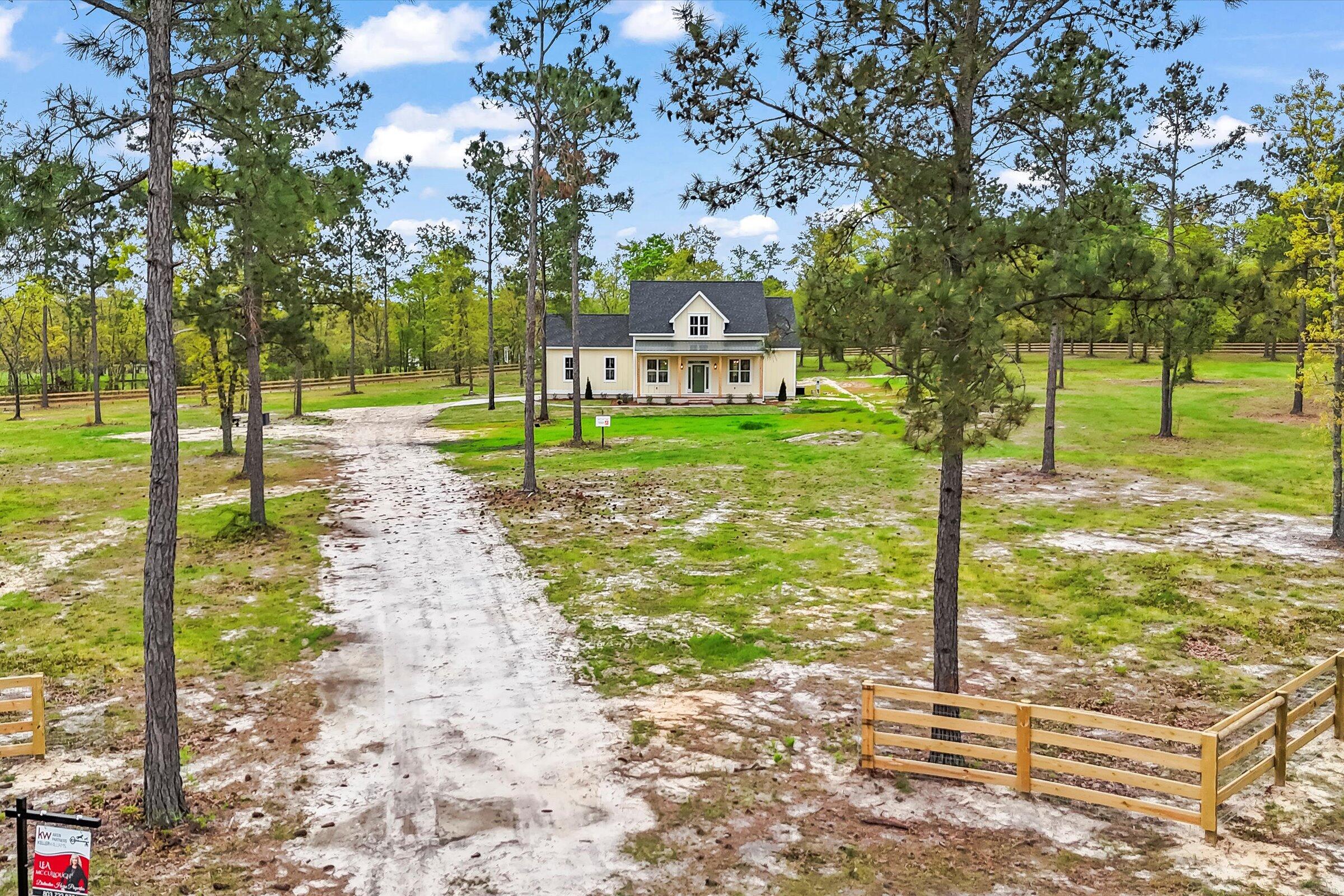 6270 Troup Manor
