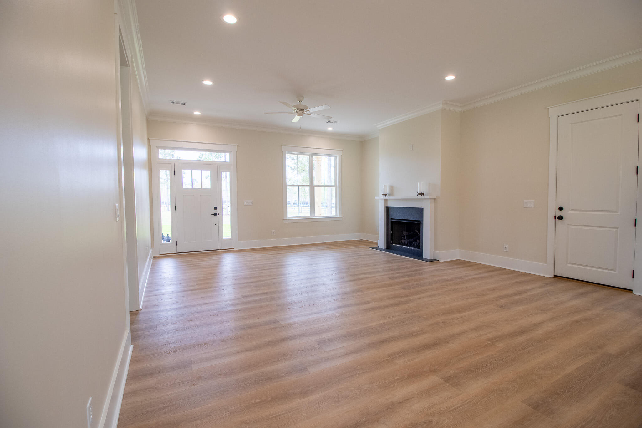 6270 Troup Manor