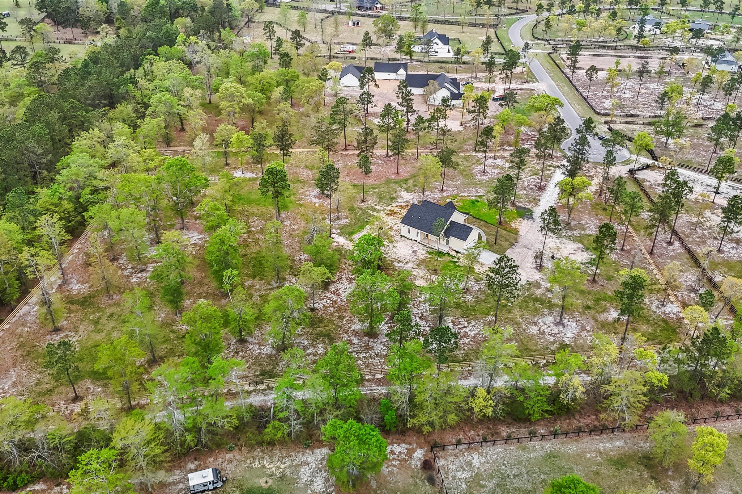 6270 Troup Manor