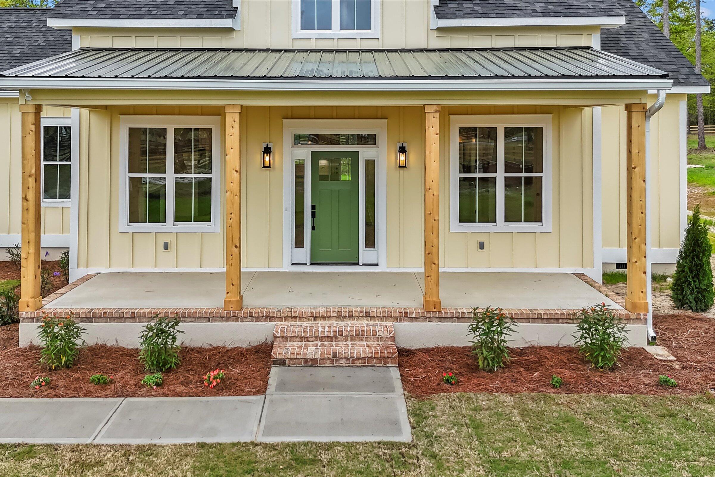 6270 Troup Manor