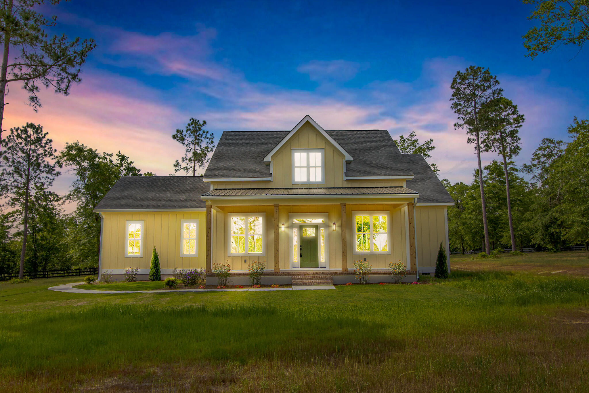 6270 Troup Manor