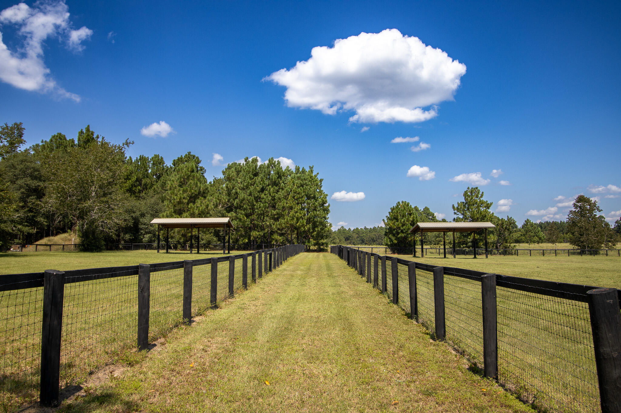 571 Oak Ridge Club Road