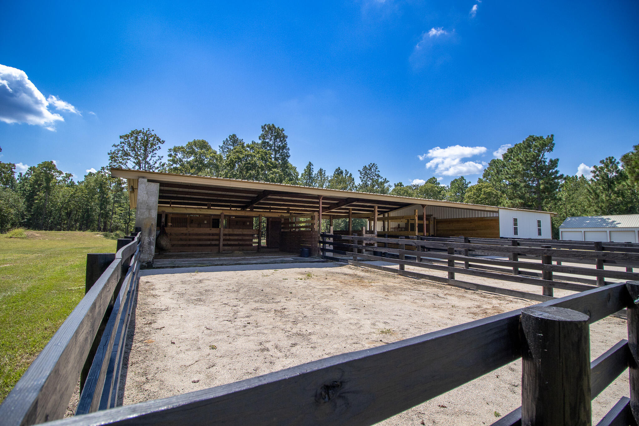 571 Oak Ridge Club Road