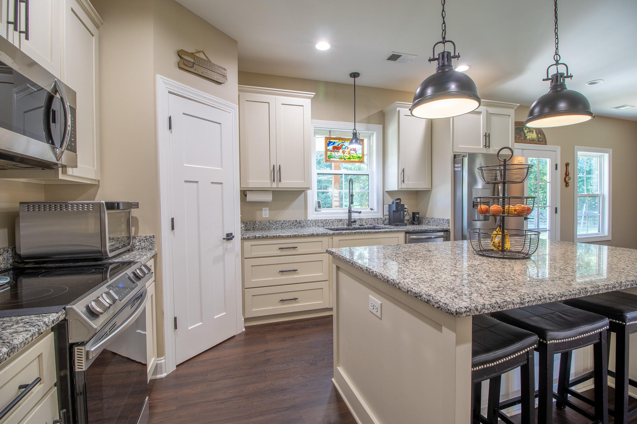 571 Oak Ridge Club Road