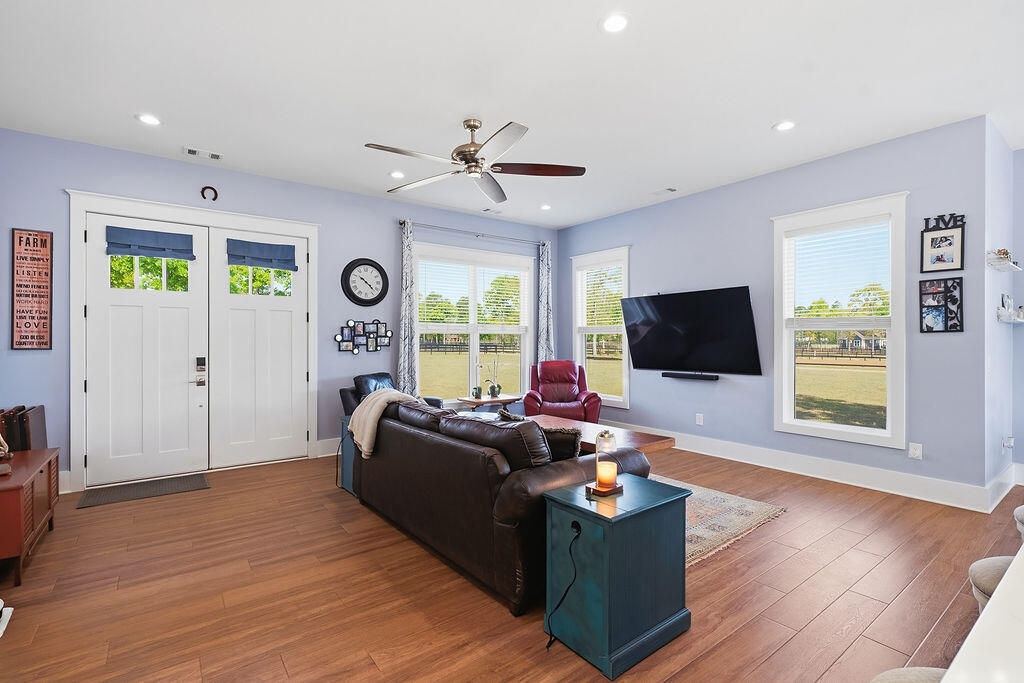 707 Paddock Club Parkway