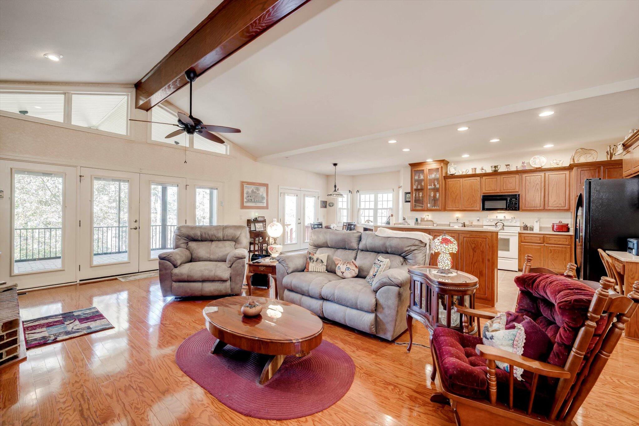 205 Oakcrest Lane