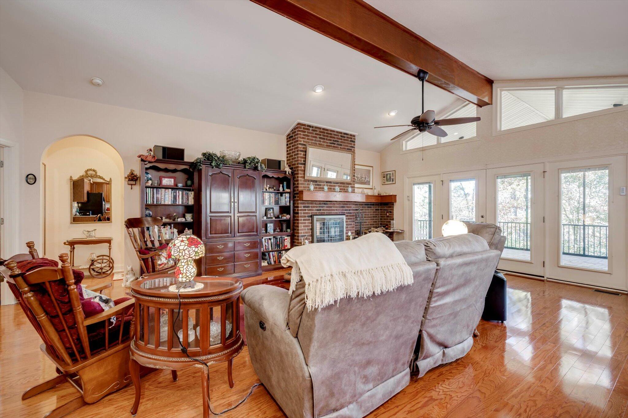 205 Oakcrest Lane