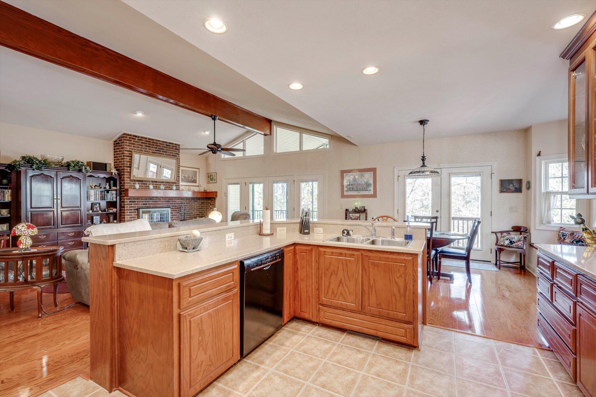 205 Oakcrest Lane