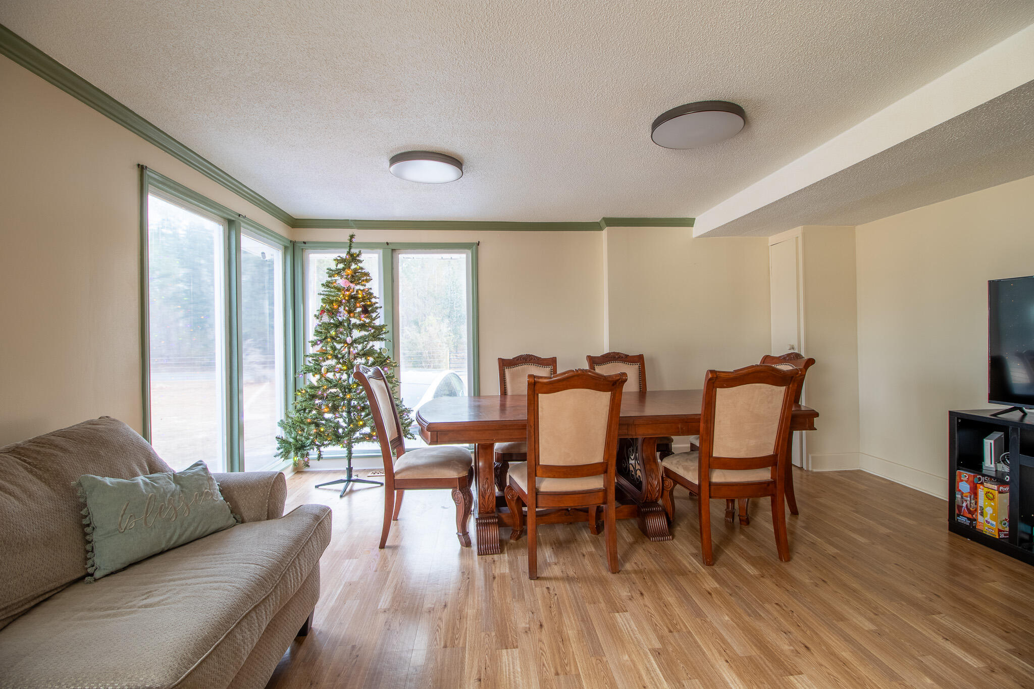 142 Hopewell Road