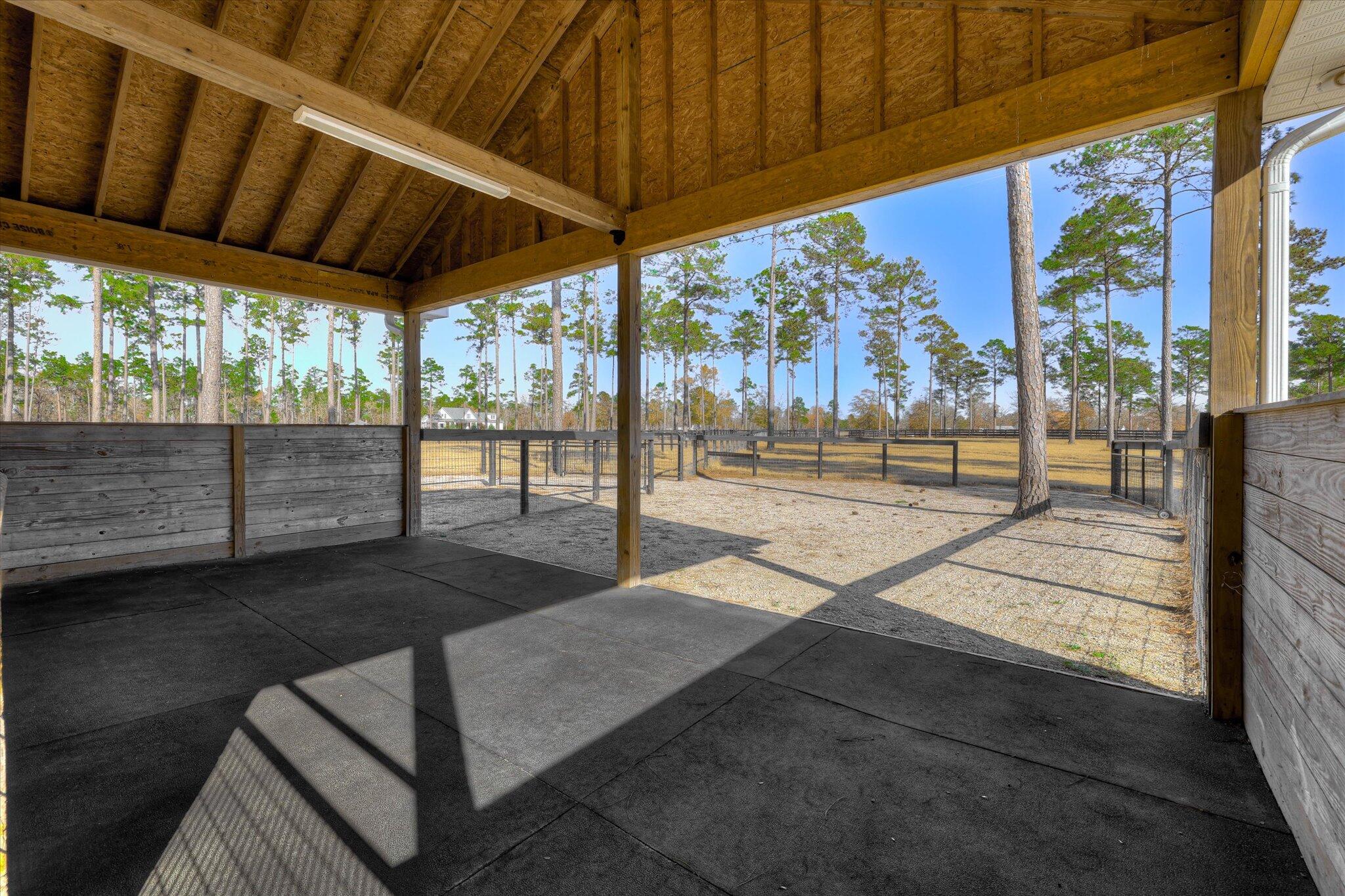 6028 Troup Manor