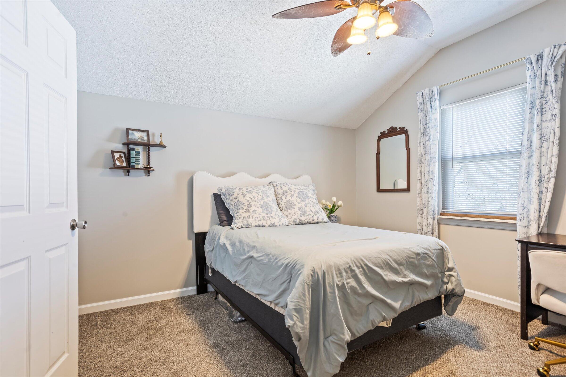 138 Hammond Place Circle