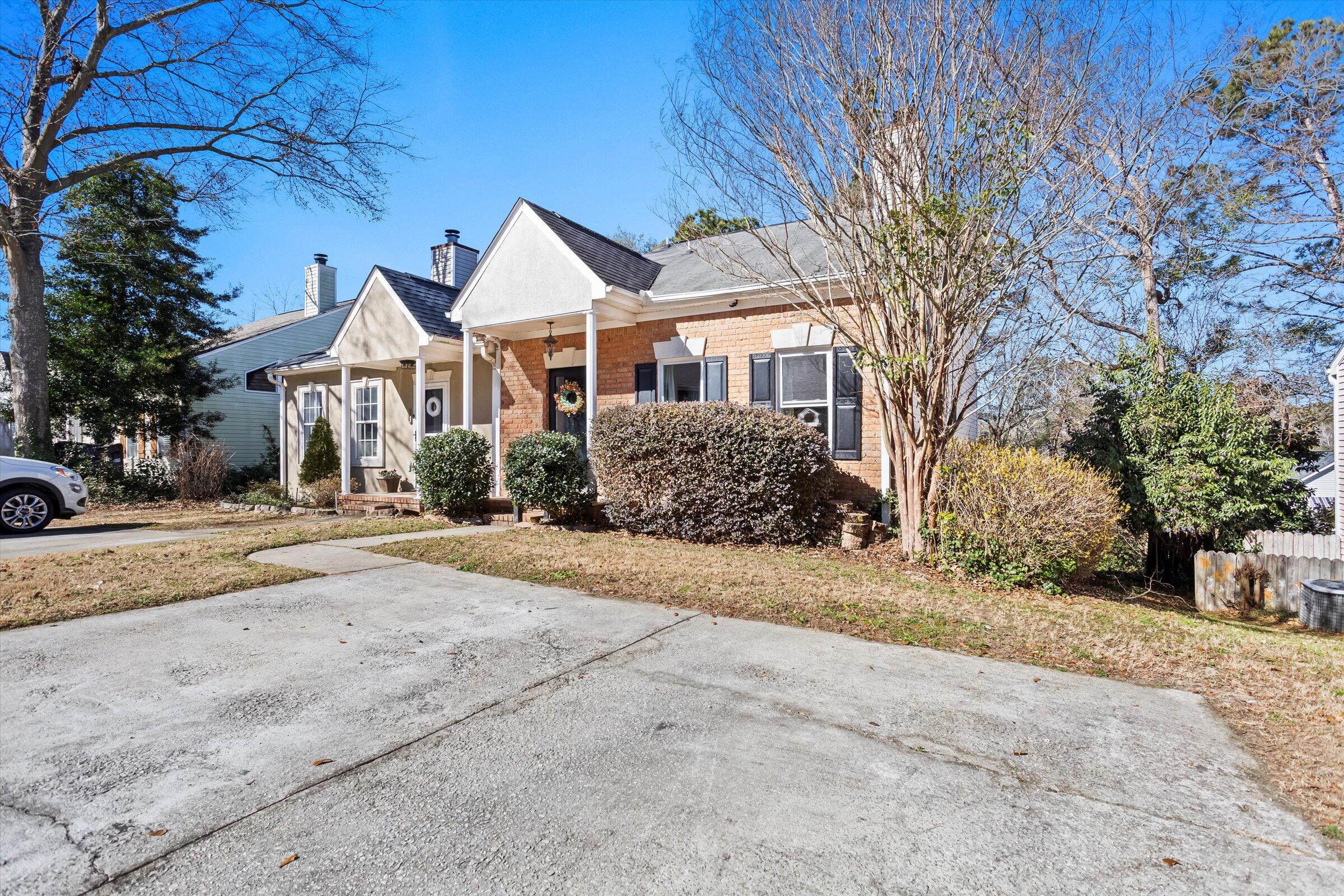 138 Hammond Place Circle