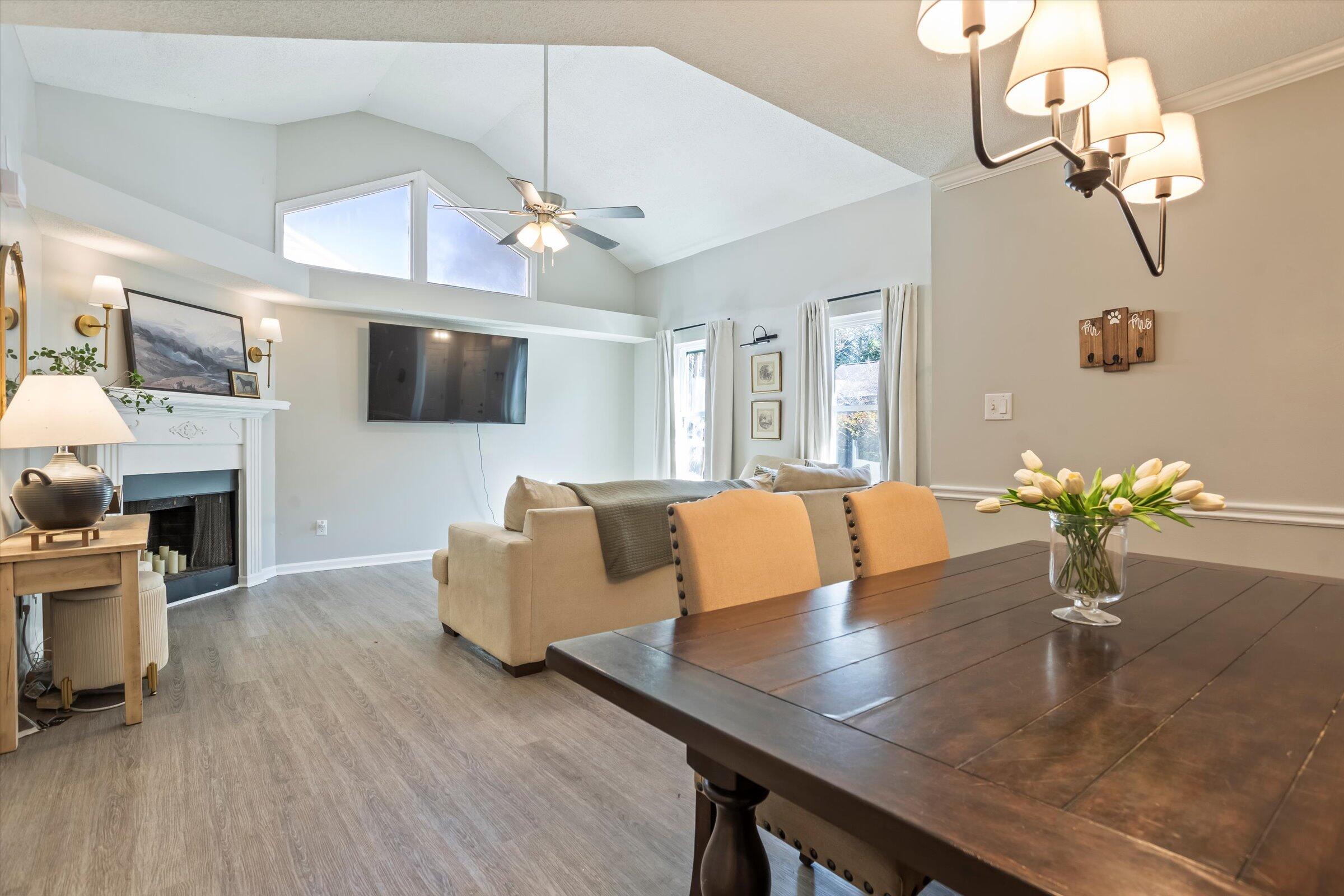138 Hammond Place Circle