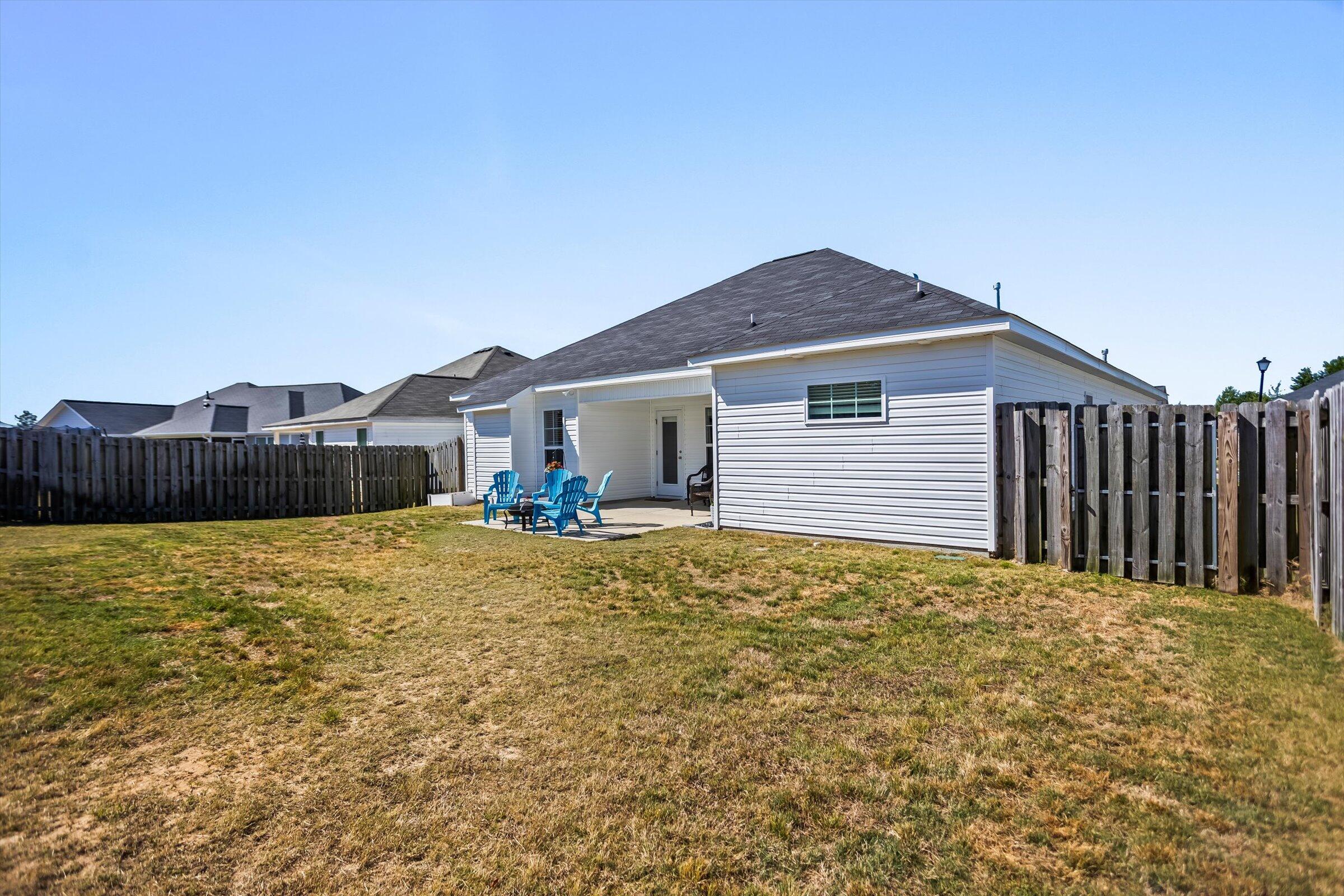 4913 Fairmont Drive