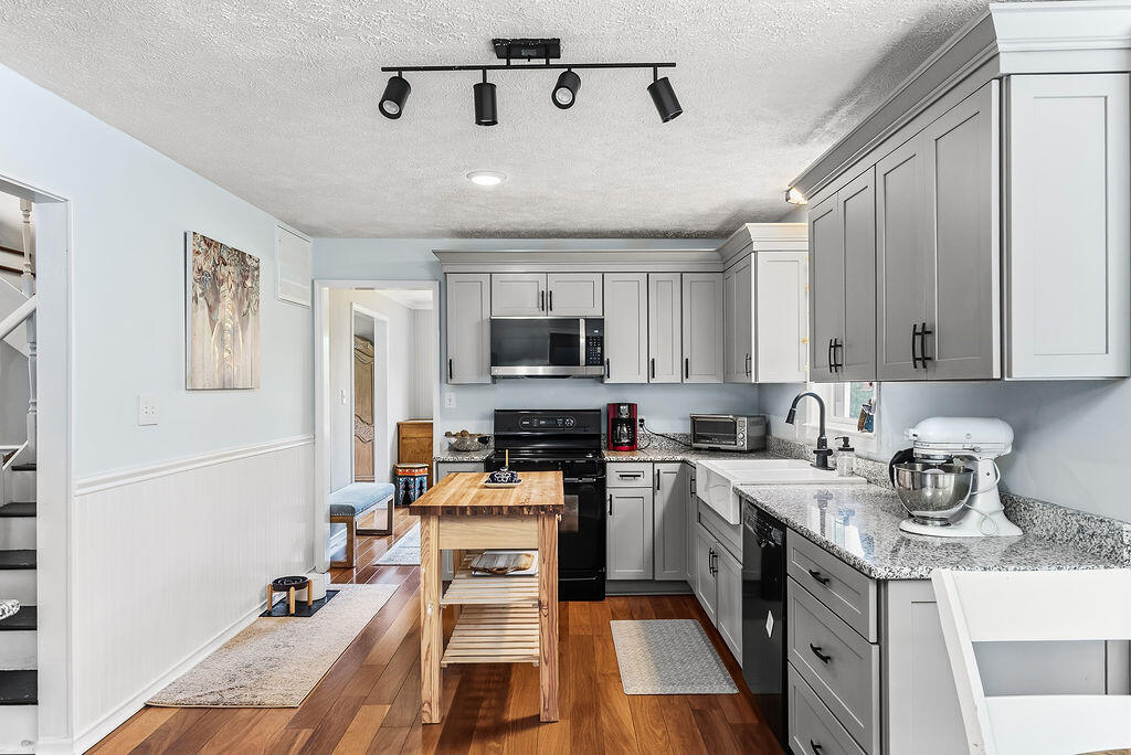 784 Wrights Mill Road