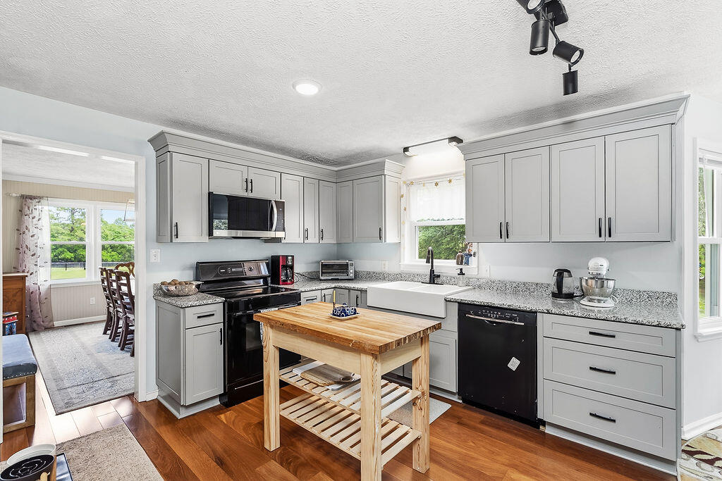 784 Wrights Mill Road