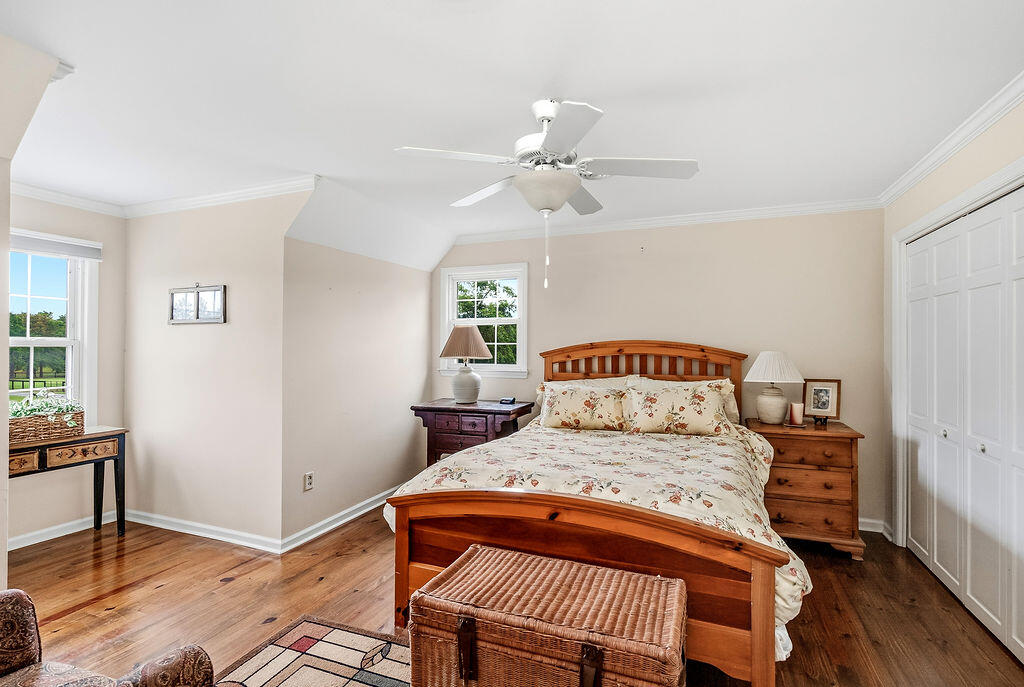 1480/1482 Wire Road