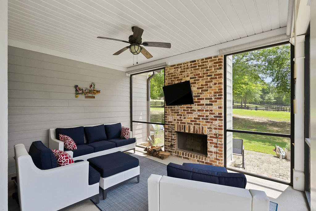 721 Riding Ridge Court