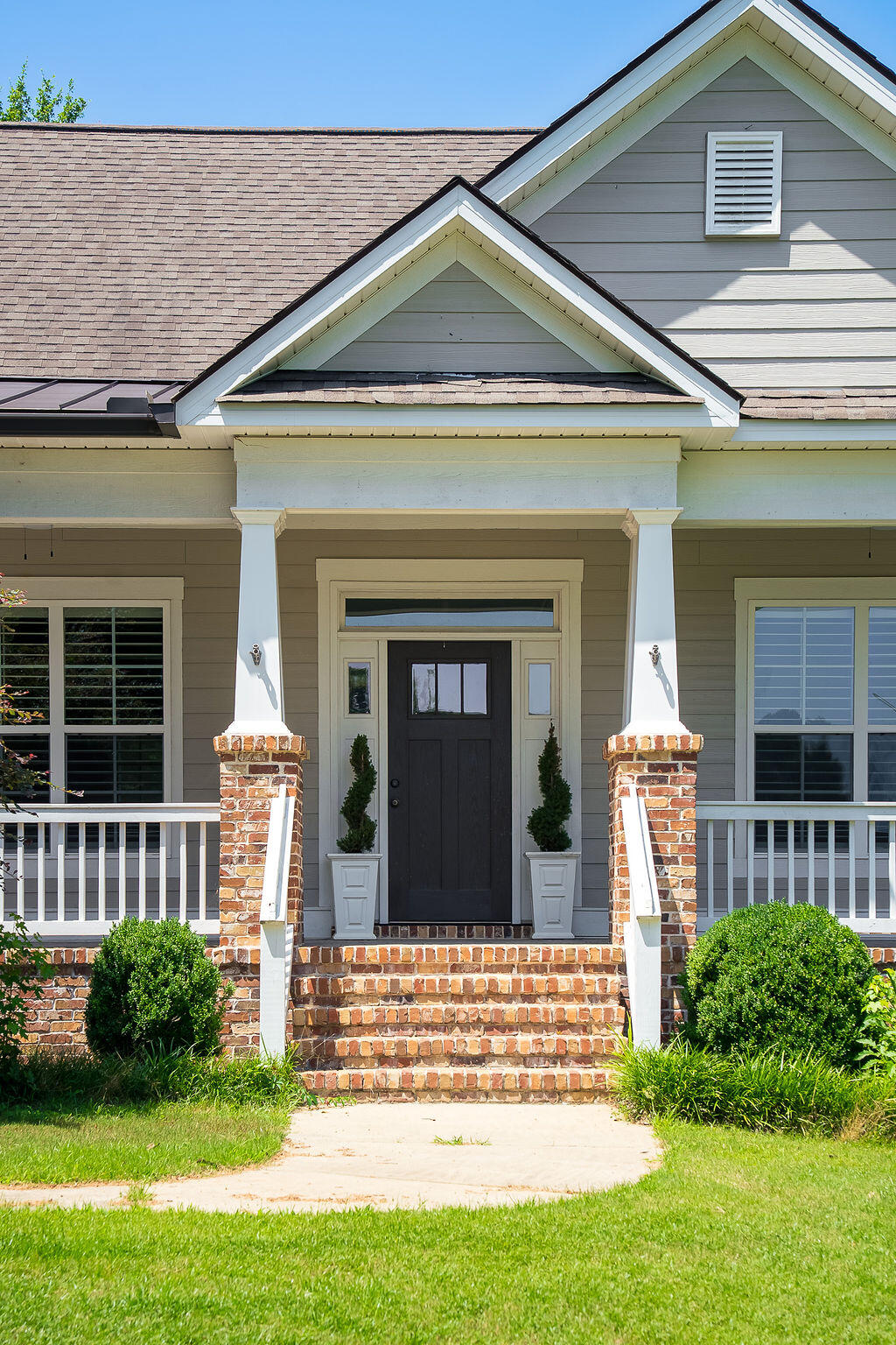 721 Riding Ridge Court