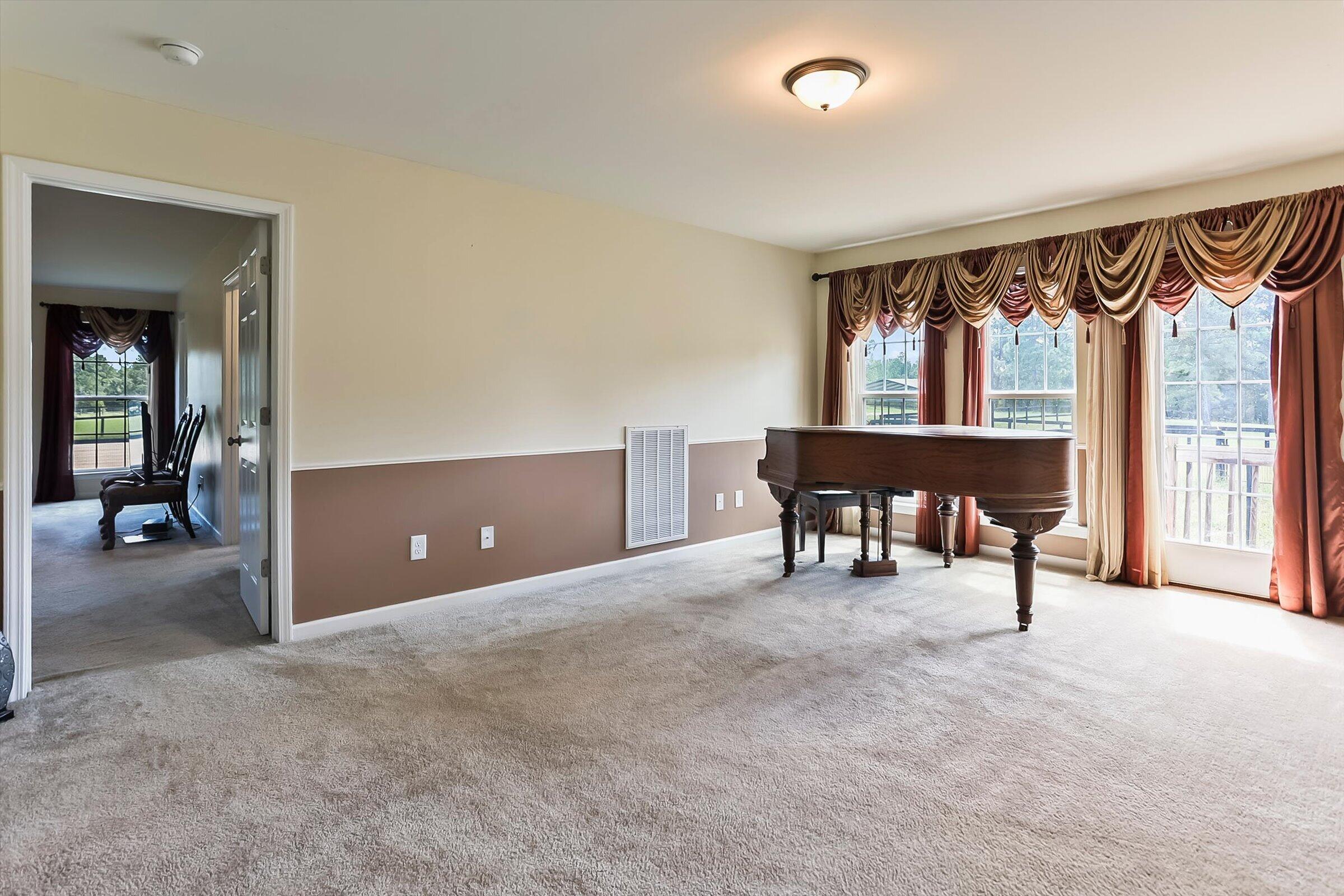 613 Dressage Court