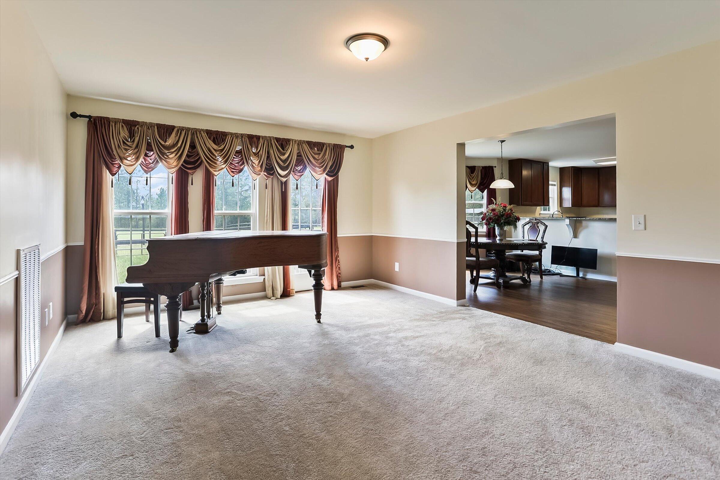 613 Dressage Court