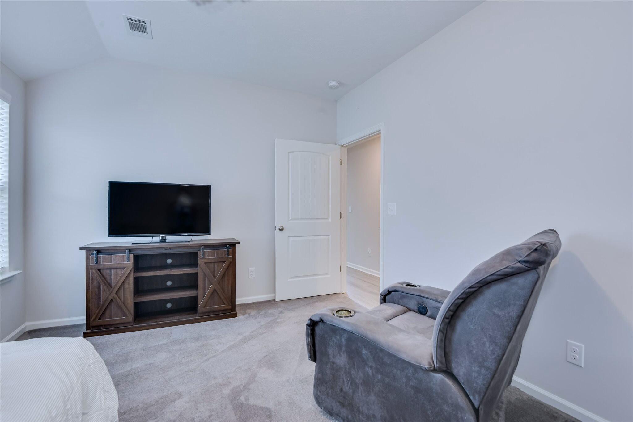 4893 Fairmont Drive