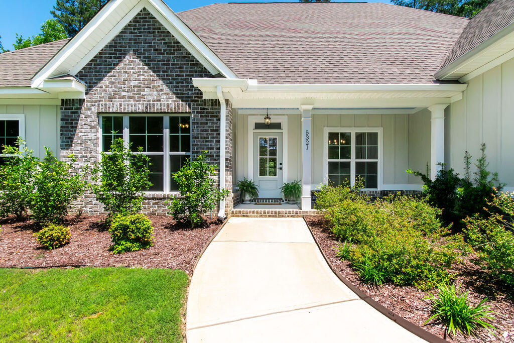 5321 Charnwood Forest Circle