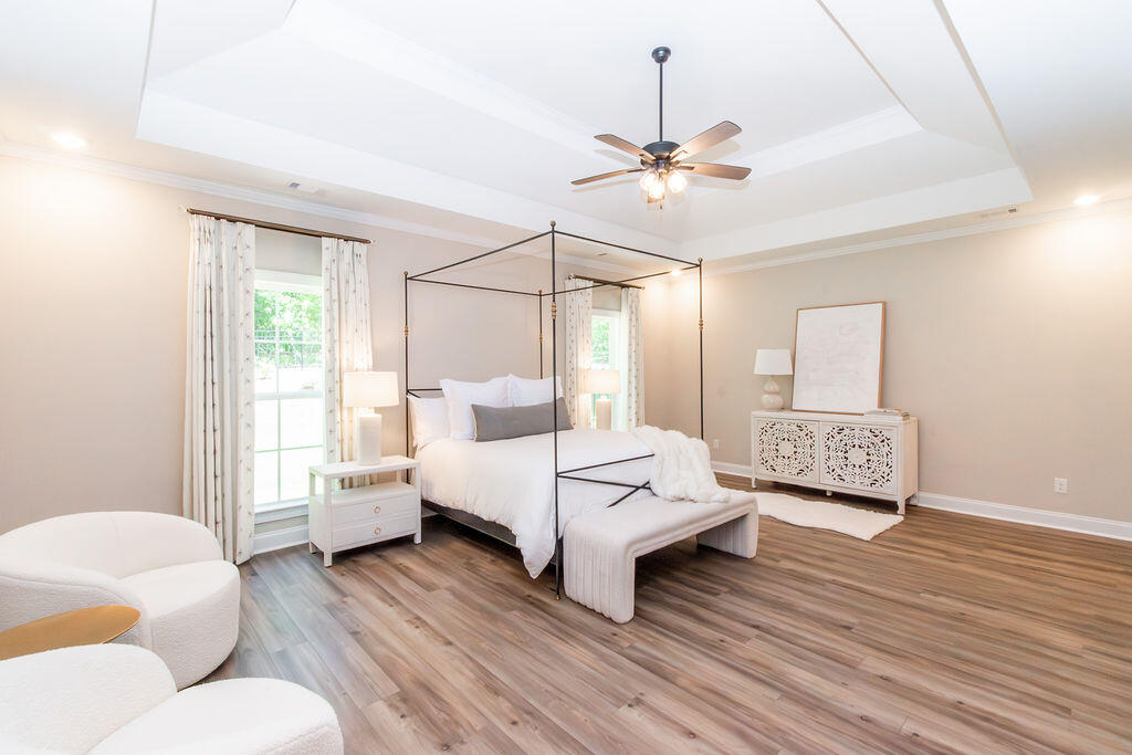 5321 Charnwood Forest Circle