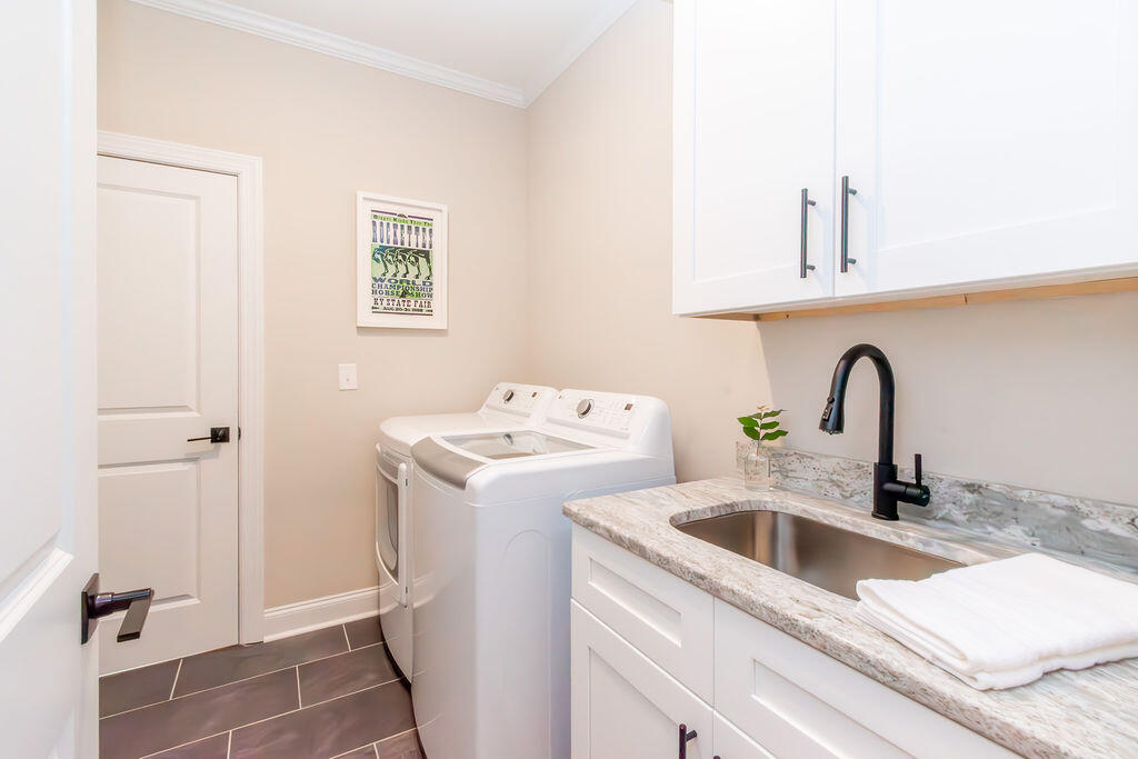 5321 Charnwood Forest Circle