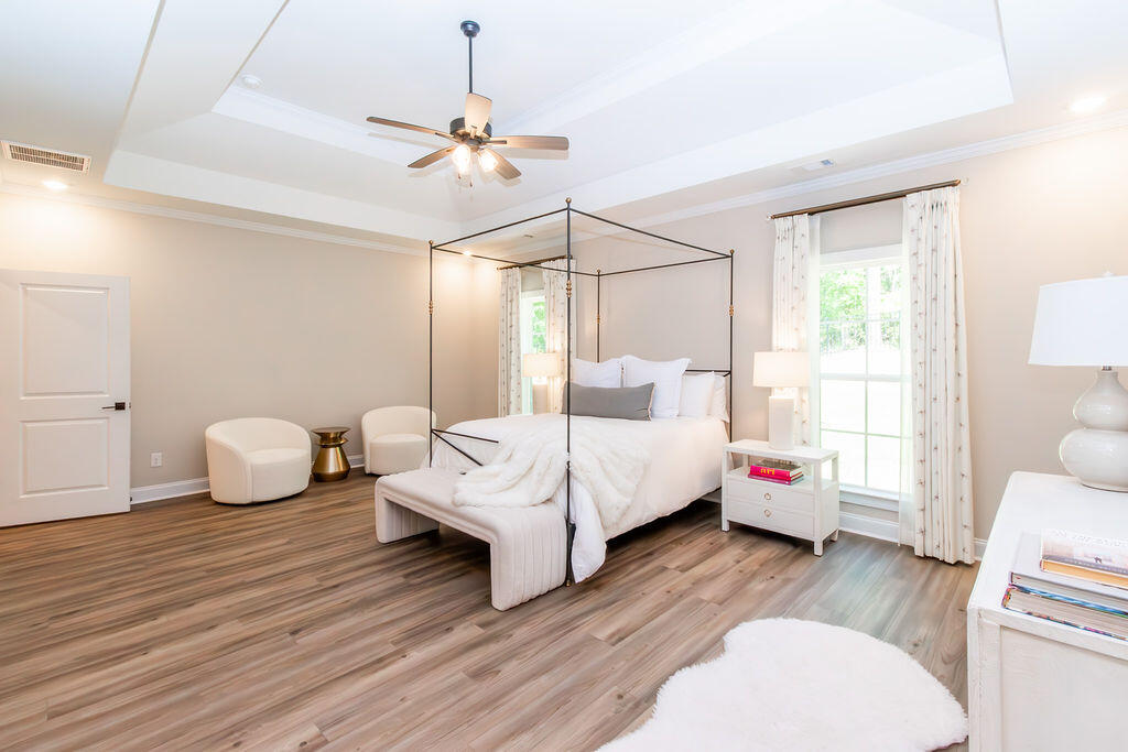 5321 Charnwood Forest Circle