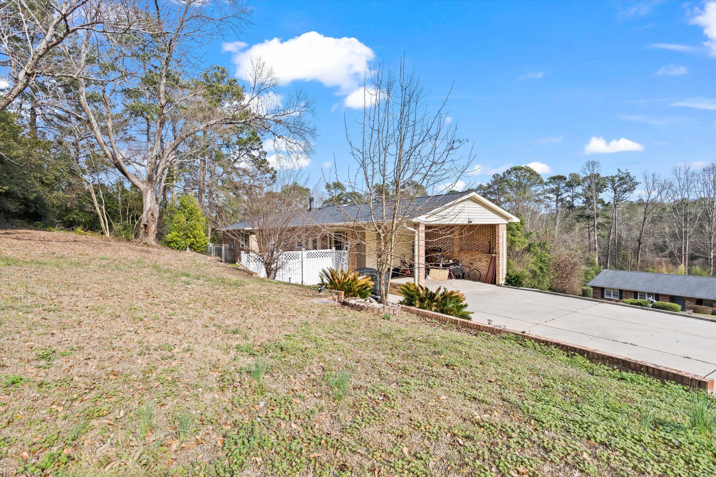 1836 Mountside Drive