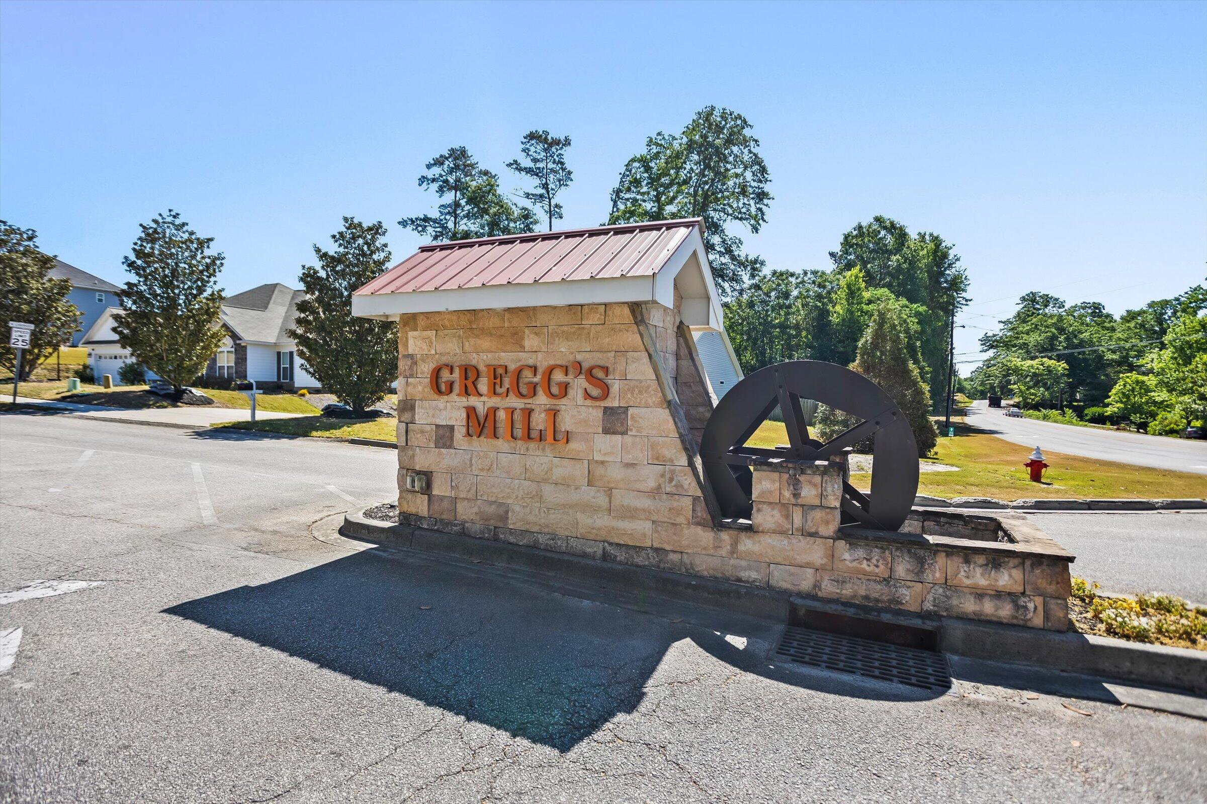 4913 Fairmont Drive