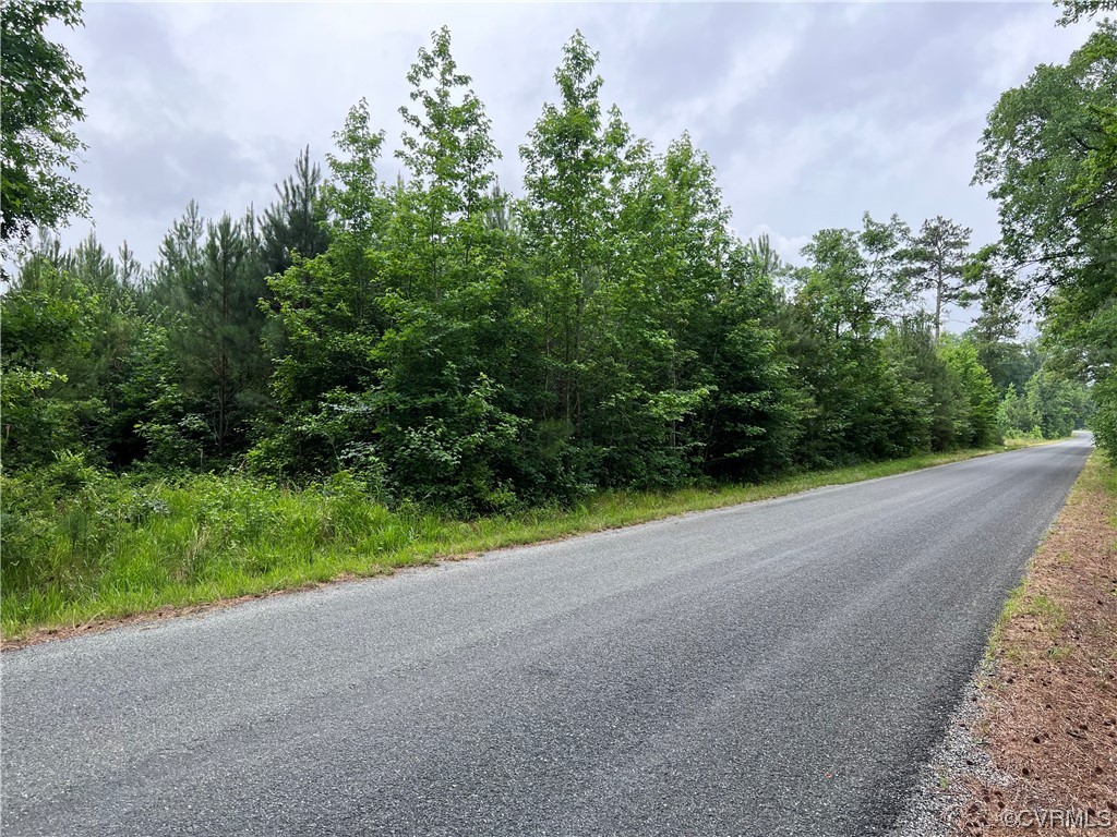 0 E River Rd