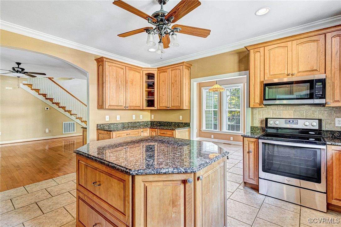 4614 Black Rail Ct
