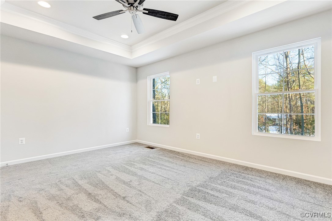 221 Admiral Dr