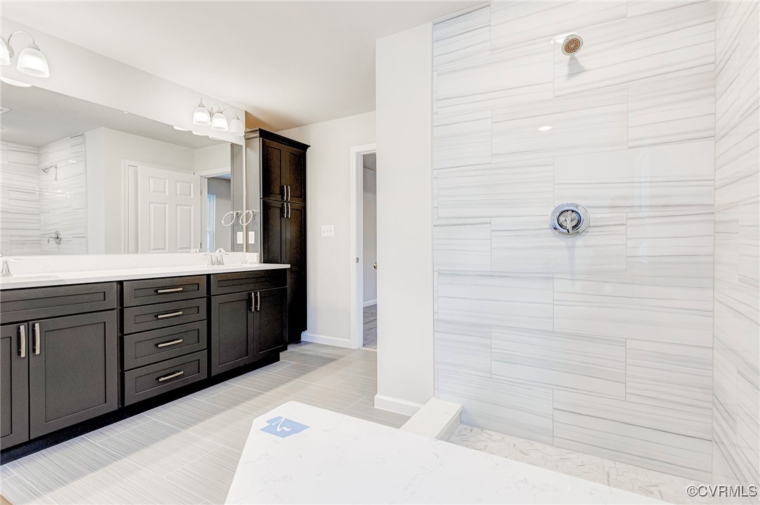 221 Admiral Dr