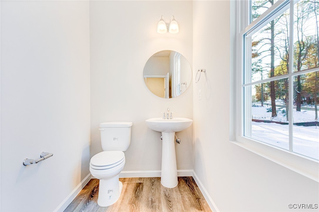 221 Admiral Dr