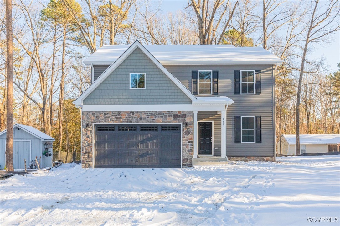 221 Admiral Dr