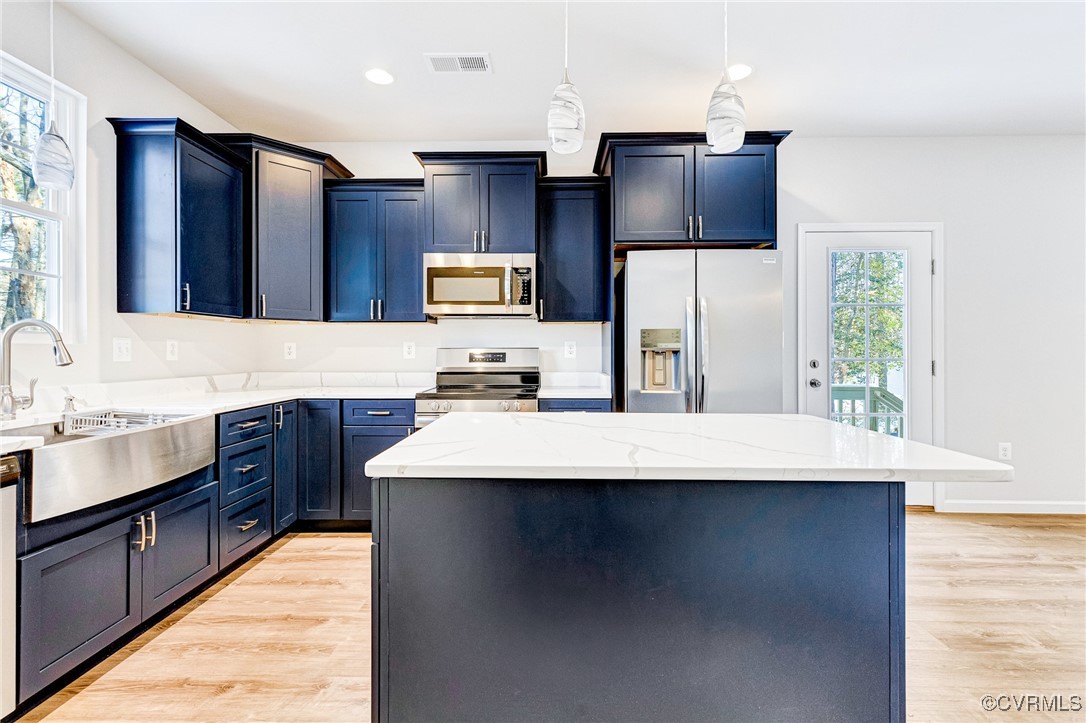 221 Admiral Dr