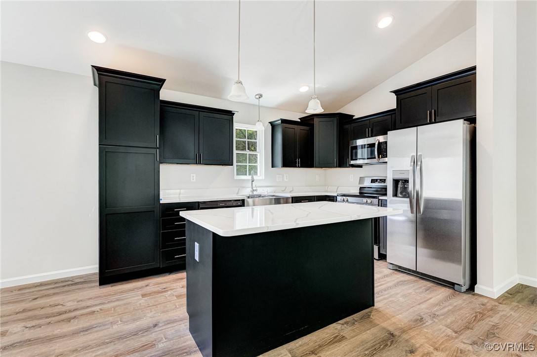 613 Clover Hill Dr