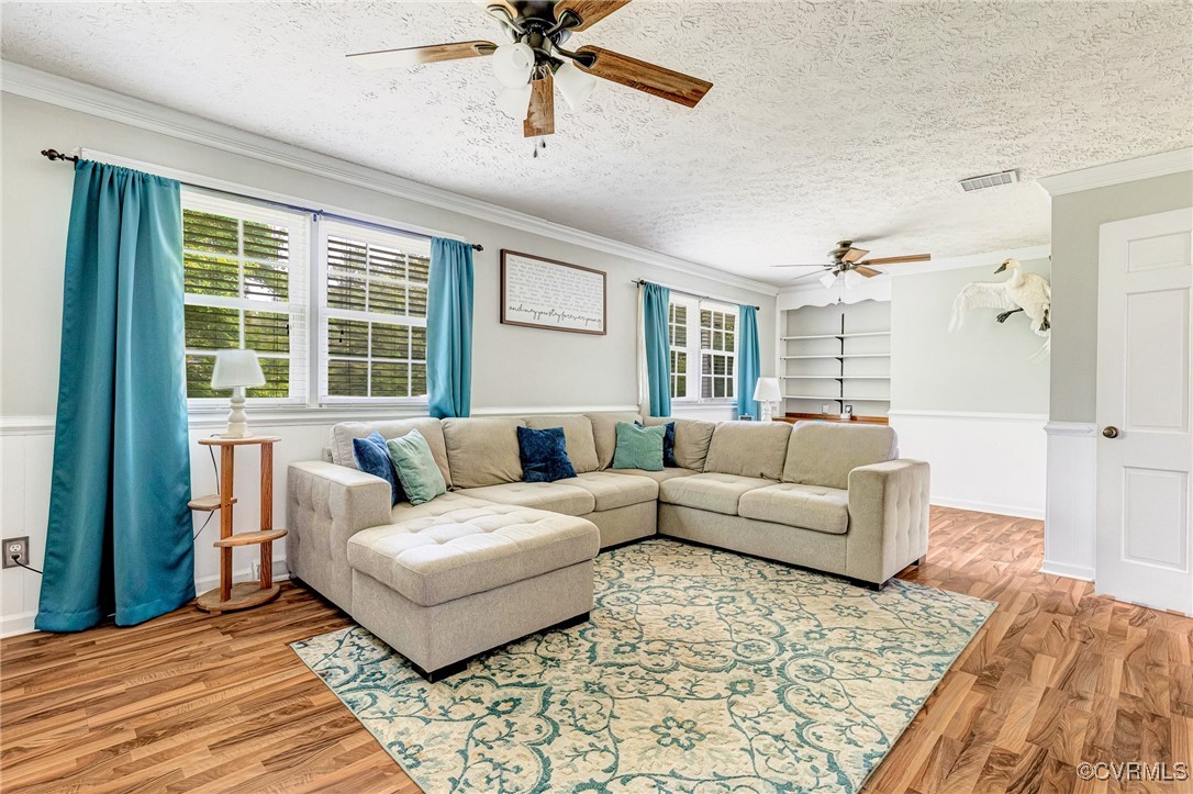 4314 Prince George Dr