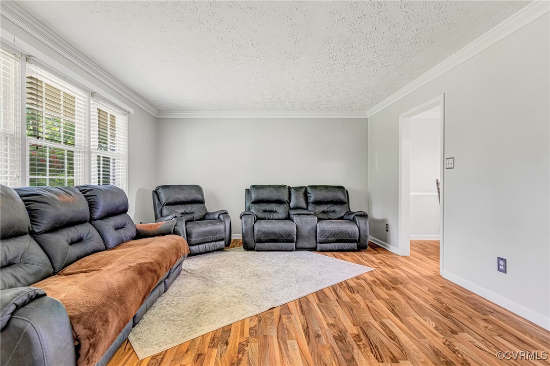 4314 Prince George Dr